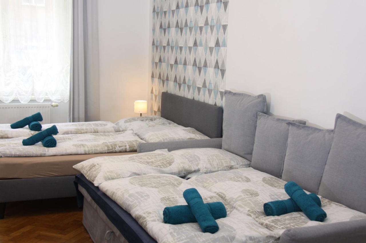 Central Prague Wenceslas Square Apartments Екстериор снимка